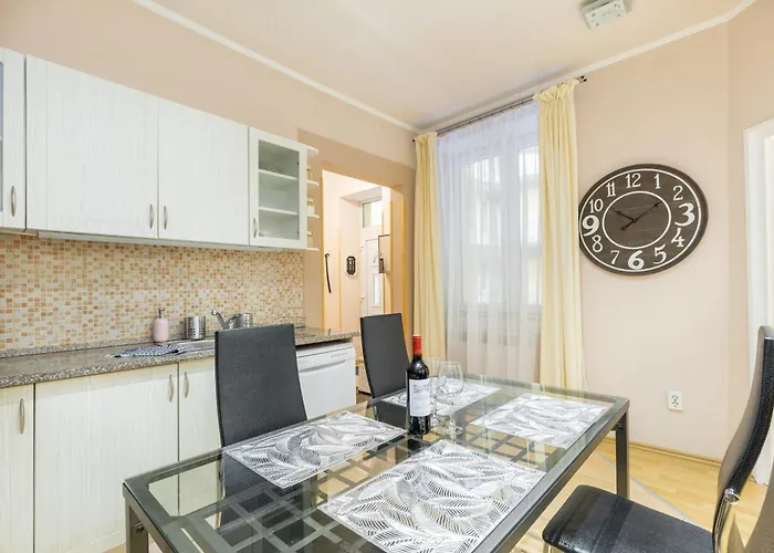 Appartamento Downtown By Stn